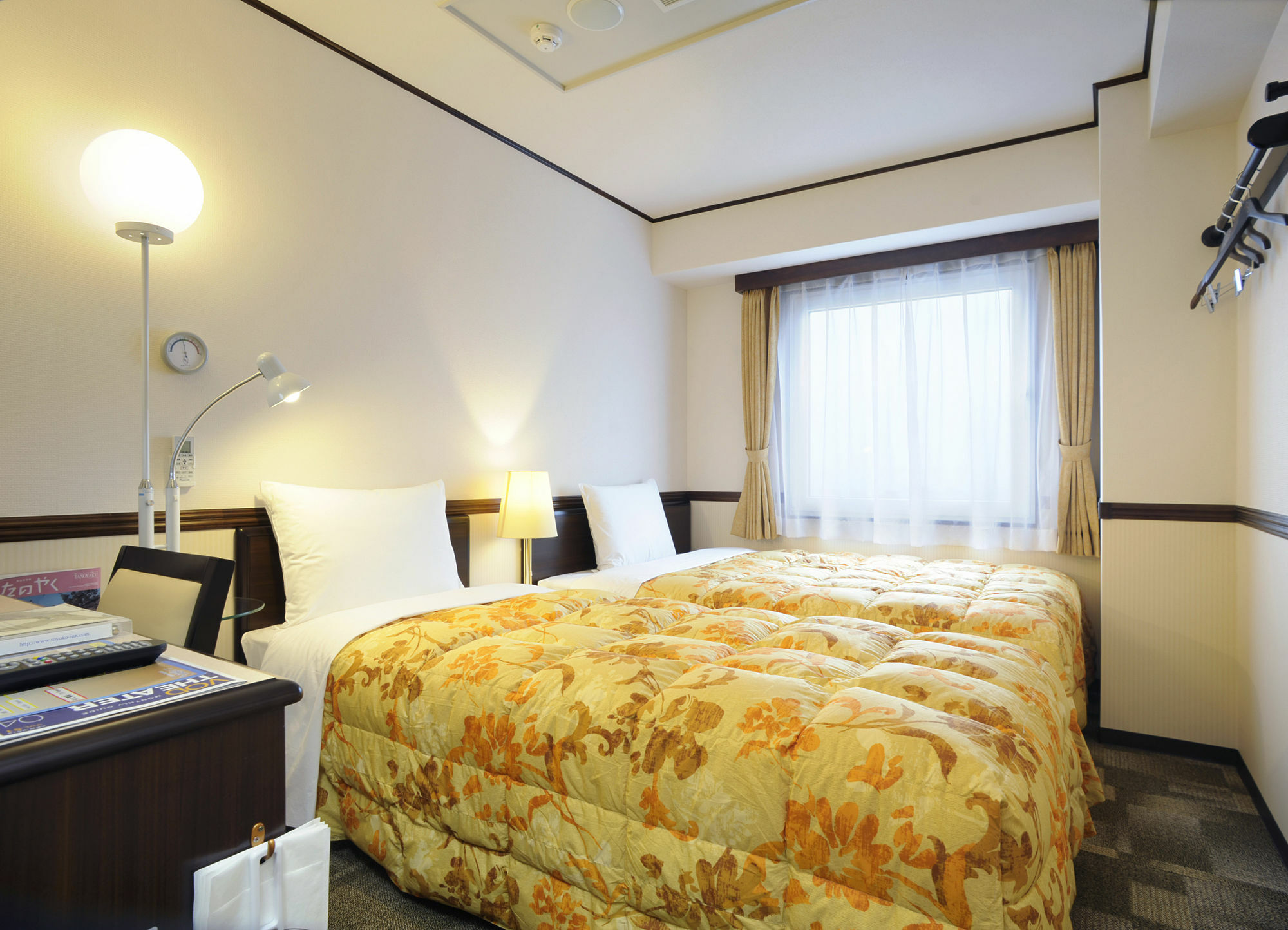 Toyoko Inn Osaka Taniyon Kosaten Exterior photo